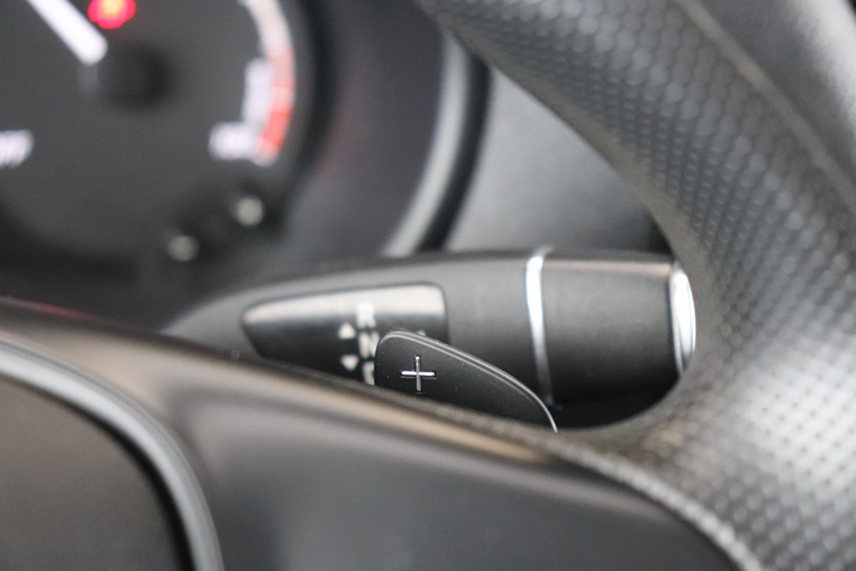 Mercedes-Benz eVito Lang ELEKTRISCH! - Airco - Navi - Camera - € 17.950,- Excl.