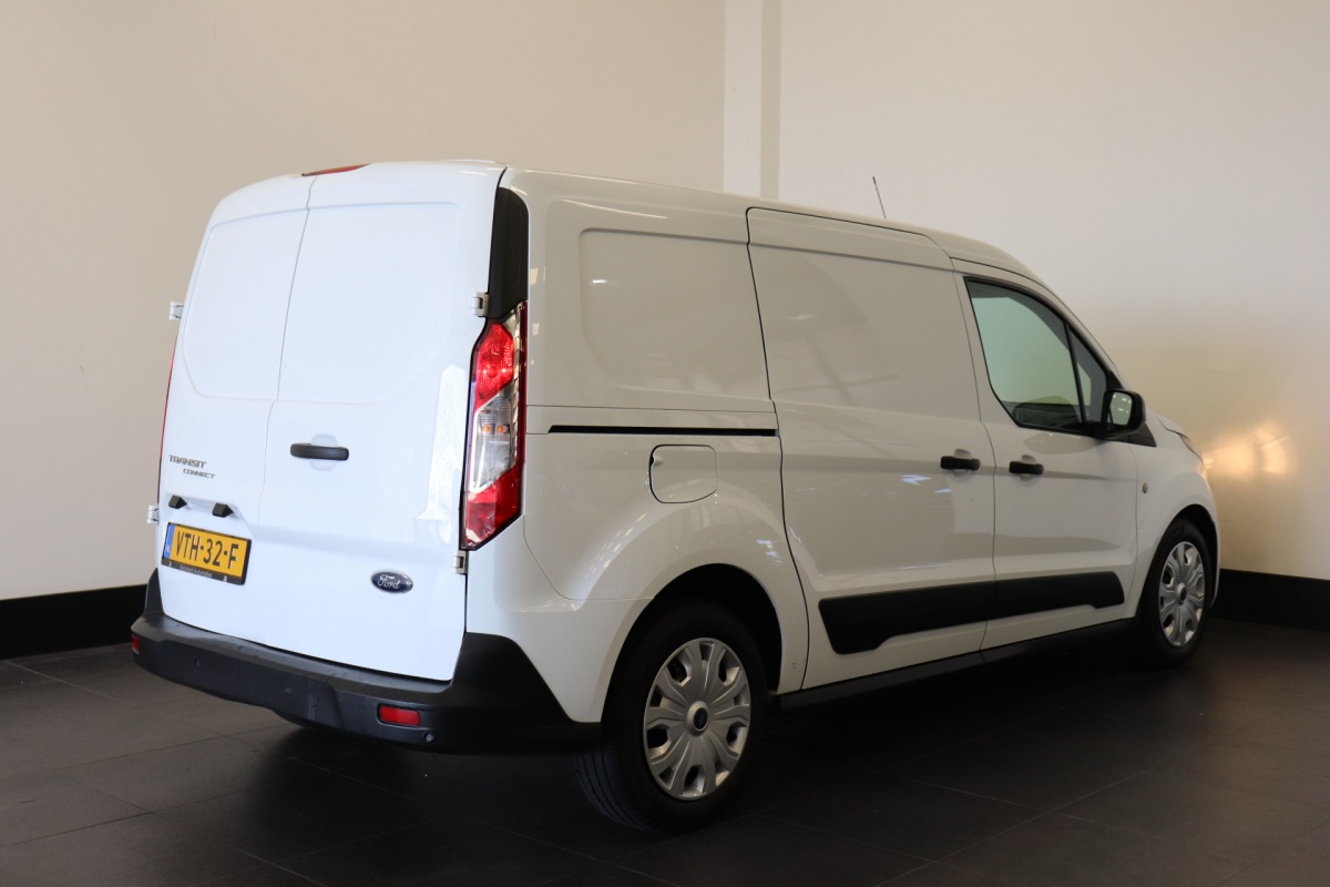Ford Transit Connect 1.5 EcoBlue 100PK L2 EURO 6 - Airco - Cruise - PDC - € 10.900,- excl.