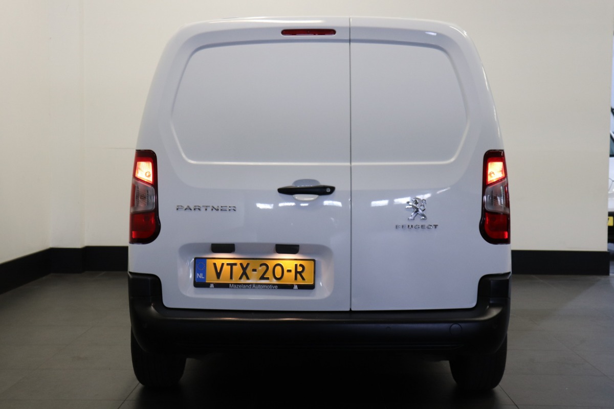Peugeot Partner 1.5 BlueHDI 100PK EURO 6 - Airco - Navi - Cruise - € 10.950,- Excl.