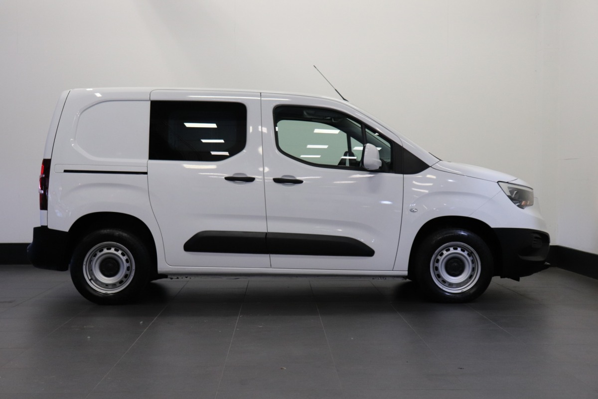 Opel Combo 1.5D 102PK EURO 6 - 2021 - Airco - Navi - Cruise - € 8.950,- Excl.