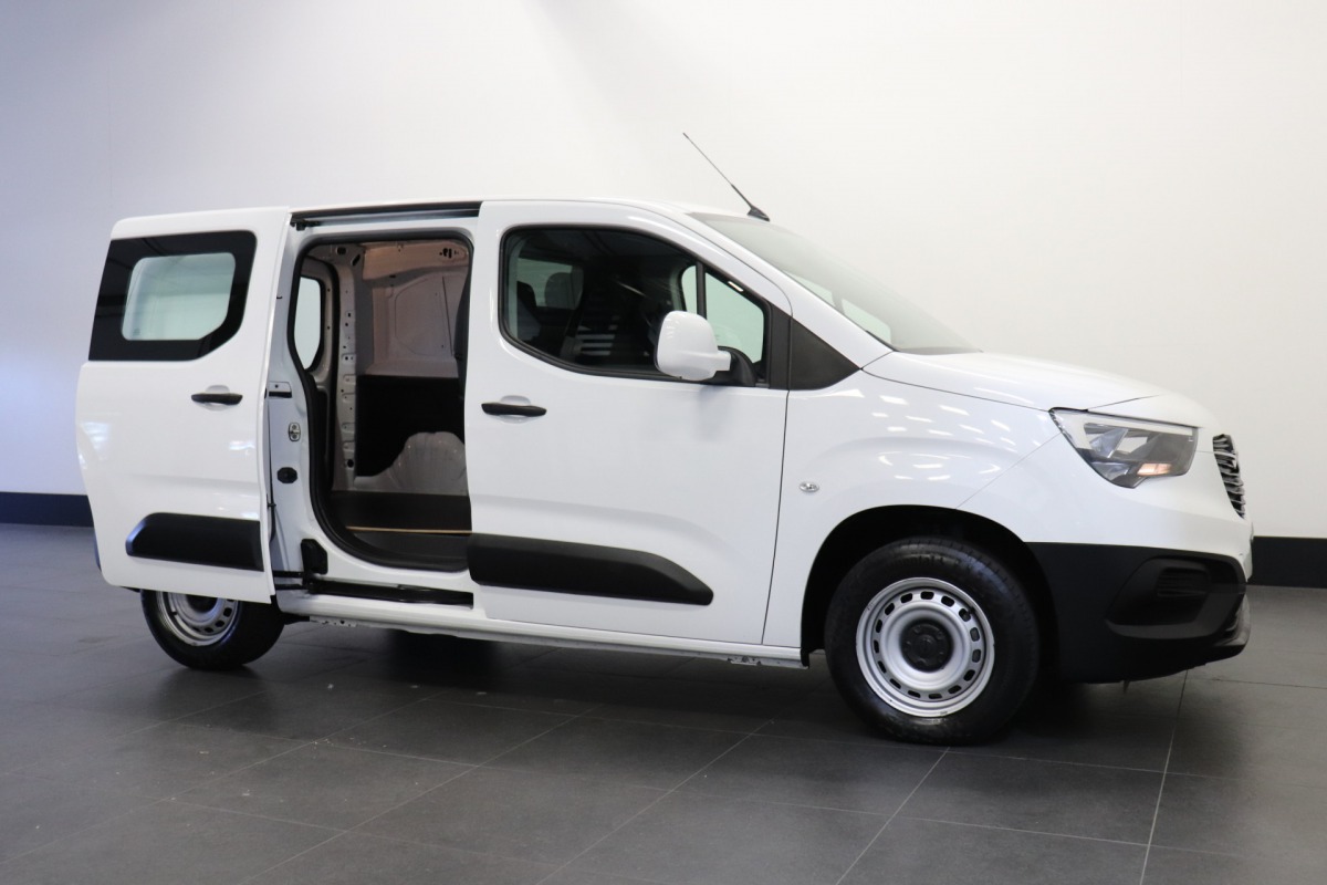 Opel Combo 1.5D 102PK EURO 6 - Airco - Navi - Cruise - € 10.950,- Excl.