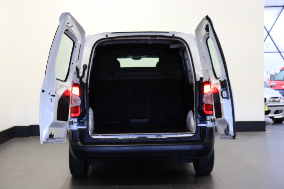 Opel Combo 1.5D 102PK EURO 6 - 2021 - Airco - Navi - Cruise - € 8.950,- Excl.