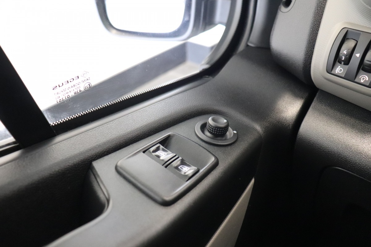 Renault Trafic 1.6 dCi EURO 6 - Airco - Navi - Cruise - € 10.900,- Excl.