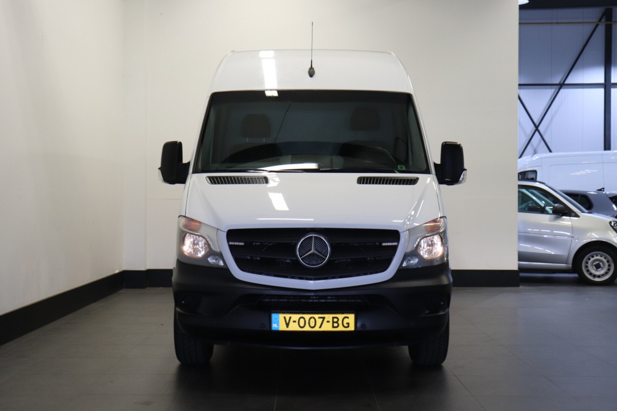 Mercedes-Benz Sprinter 316 CDI L2H2 - Airco - Cruise - Trekhaak - € 12.499.- Excl.