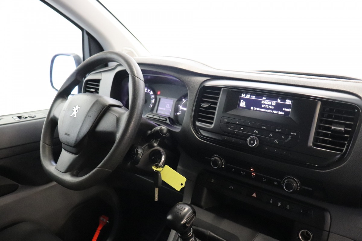 Peugeot Expert 2.0 BlueHDI 122K L3 EURO6 - Airco - Cruise - PDC - € 11.950,- Excl.