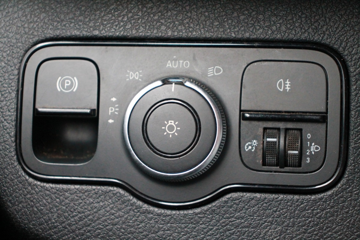 Mercedes-Benz Sprinter 314 2.2 CDI Automaat 2x Schuifdeur L2H2 - EURO 6 - Airco - PDC - Camera - € 21.900 ,- Excl.