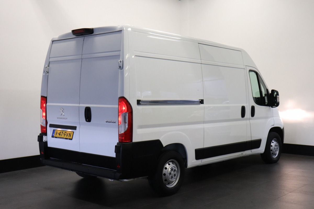 Peugeot Boxer 2.2 BlueHDi L2H2 140PK - EURO 6 - Airco - Navi - Cruise - Camera - € 15.950,- Excl.