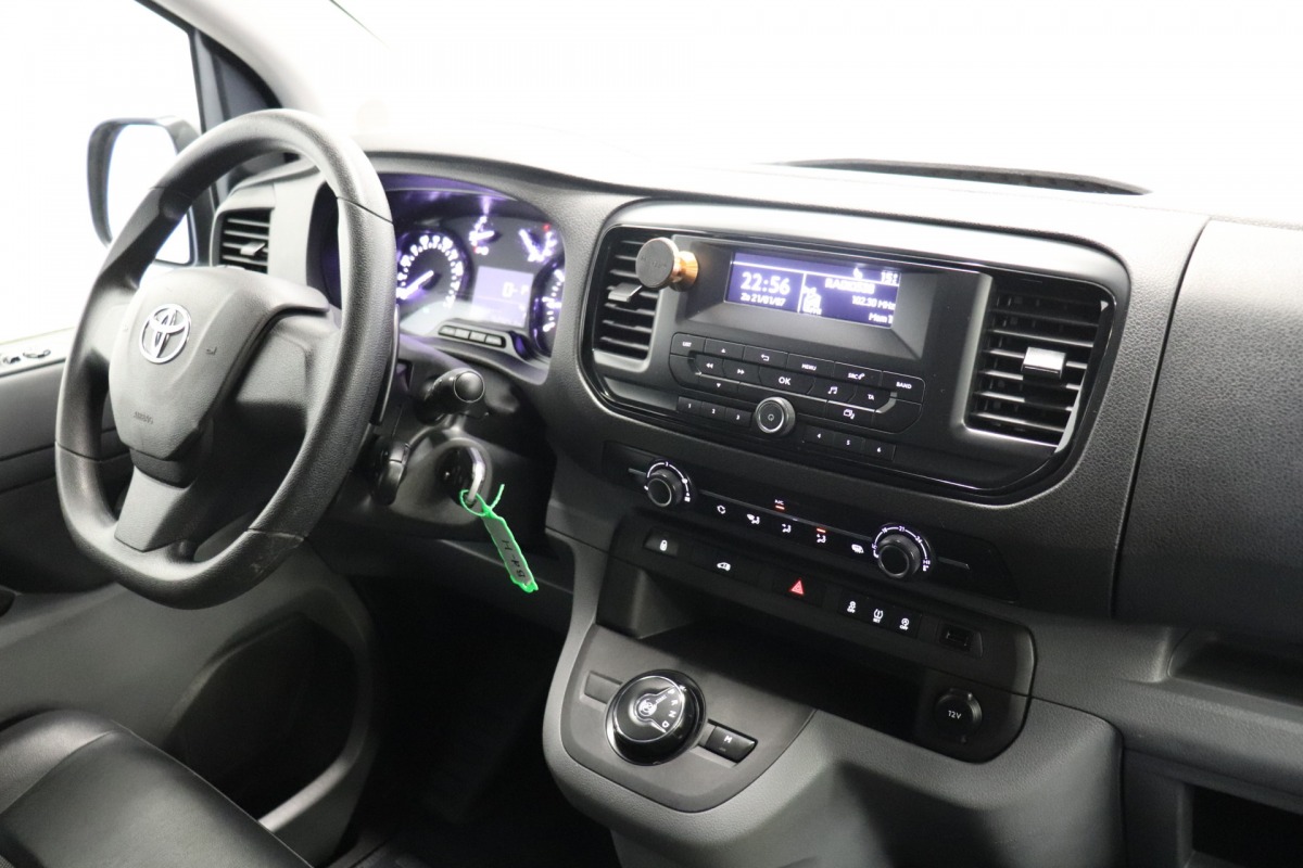 Toyota ProAce 2.0 D-4D 120PK Automaat EURO 6 - Airco - Cruise - PDC -  € 15.900,- Excl.