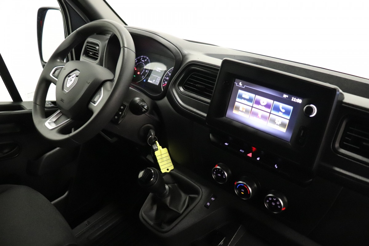 Renault Master 2.3 dCi 135PK L3H3 - EURO 6 - Airco - Navi - Cruise - € 16.950,- Excl.