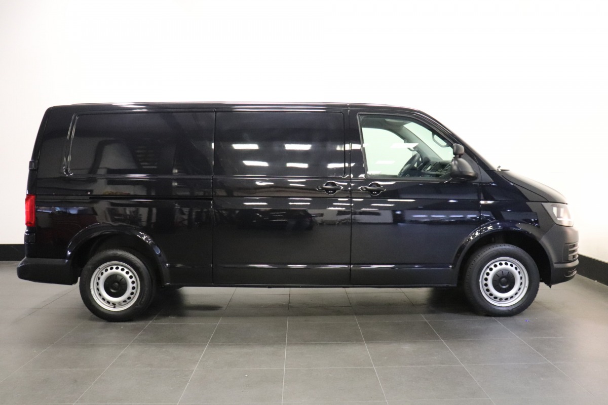 Volkswagen Transporter 2.0 TDI L2 EURO 6 - Airco - Navi - Cruise - € 13.900,- Excl.