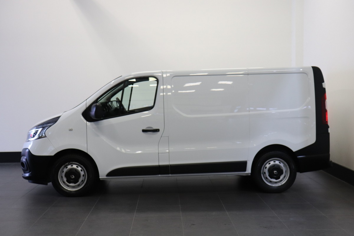Renault Trafic 2.0 dCi 145PK EURO 6 - AC/climate - Navi - Cruise - € 11.950 ,- Excl.