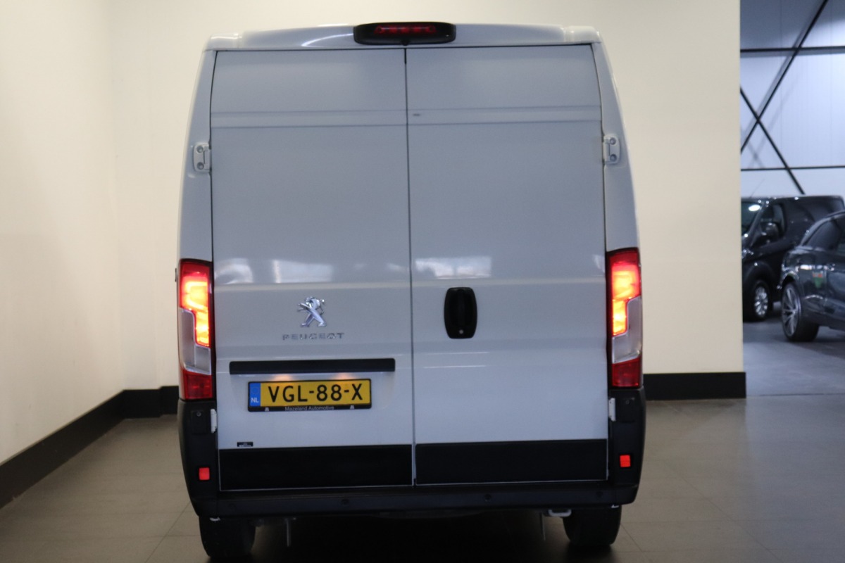 Peugeot Boxer 2.2 BlueHDi 120PK 2x Schuifdeur L2H2 EURO 6 - Airco - Navi - Cruise - € 14.499,- Excl.