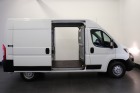 Peugeot Boxer 2.2 BlueHDi 120PK 2x Schuifdeur L2H2 EURO 6 - Airco - Navi - Cruise - € 12.950,- Excl.