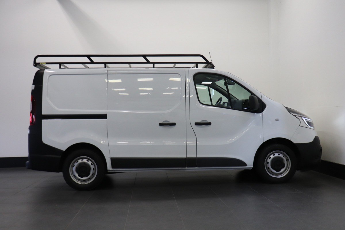 Renault Trafic 2.0 dCi 120PK - EURO 6 - Airco - Camera - € 13.900,- Excl.