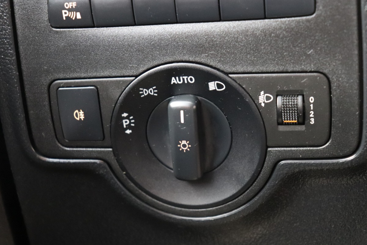 Mercedes-Benz Vito 116 CDI Lang EURO 6 - Airco - Navi - Cruise - € 16.900,- Excl.
