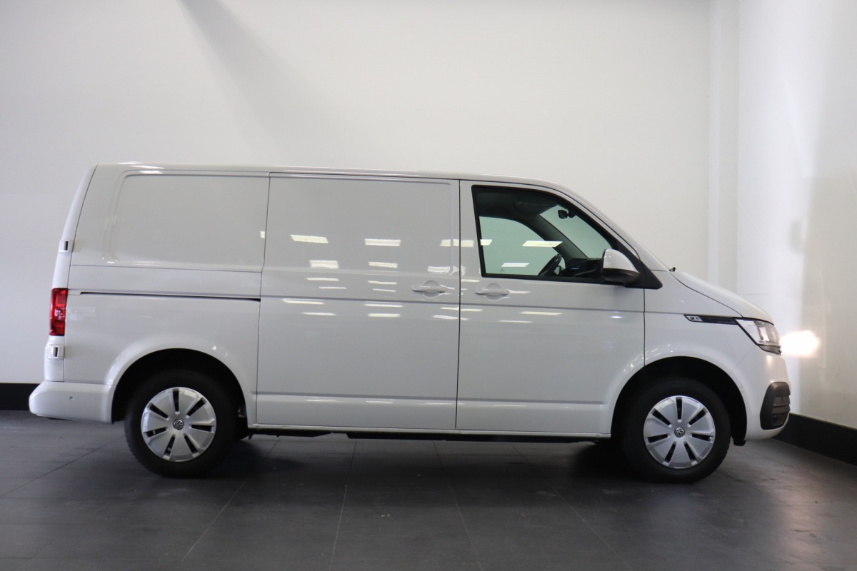Volkswagen Transporter 2.0 TDI 150PK DSG Automaat EURO 6 - Airco - Navi - Cruise - € 18.950,- Excl.