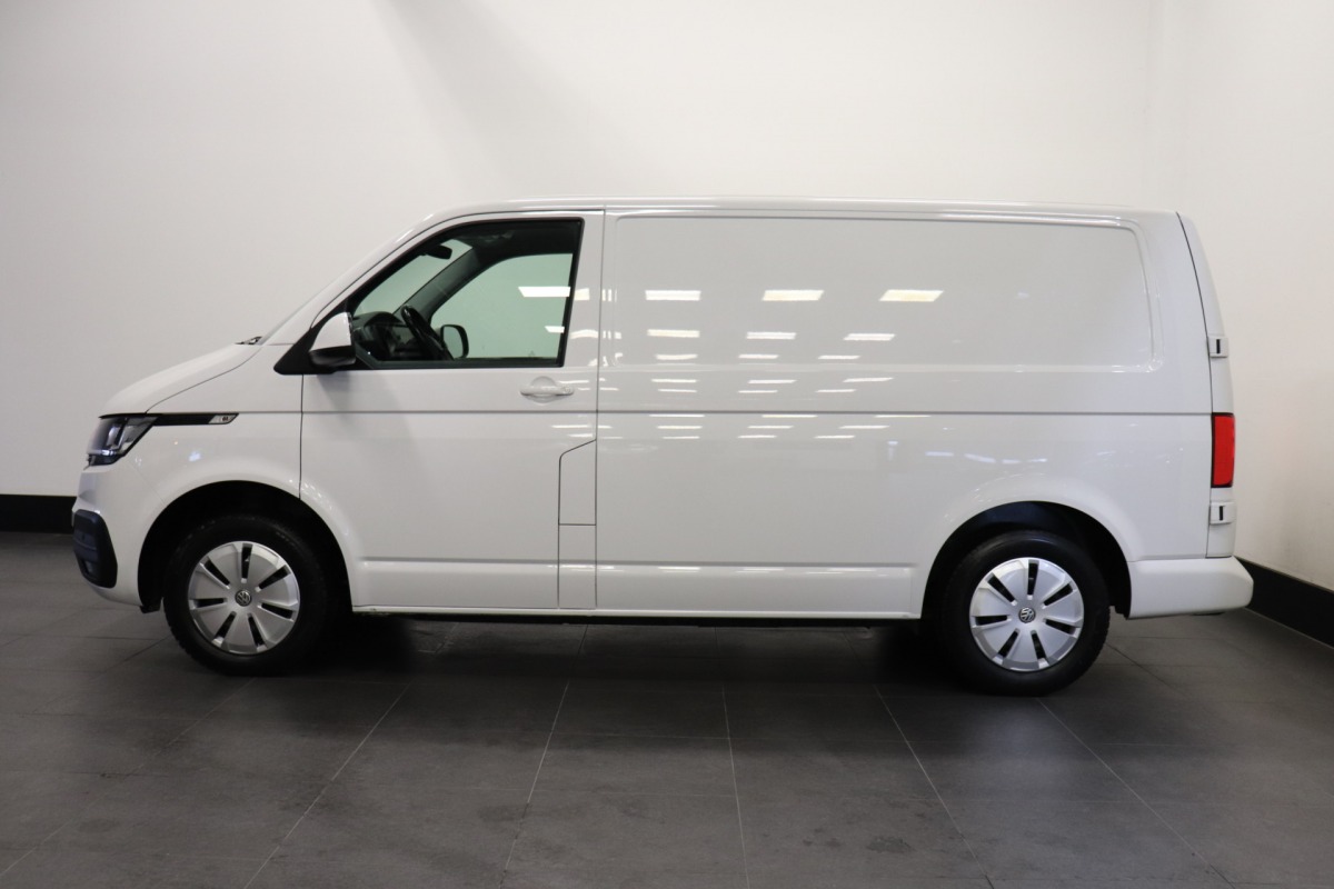 Volkswagen Transporter 2.0 TDI 150PK DSG Automaat EURO 6 - Airco - Navi - Cruise - € 18.950,- Excl.