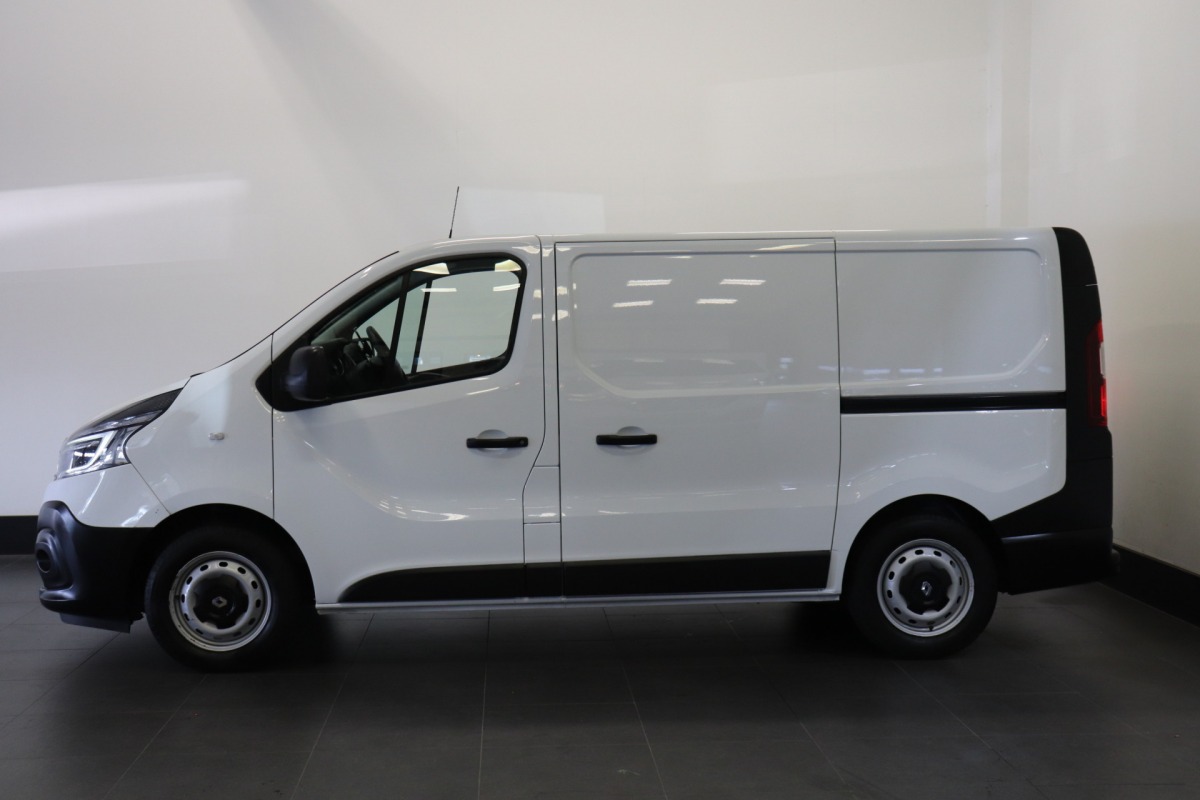 Renault Trafic 2.0 dCi 120PK - 2x Schuifdeur - EURO 6 - Airco - Cruise - PDC - € 12.950,- Excl.