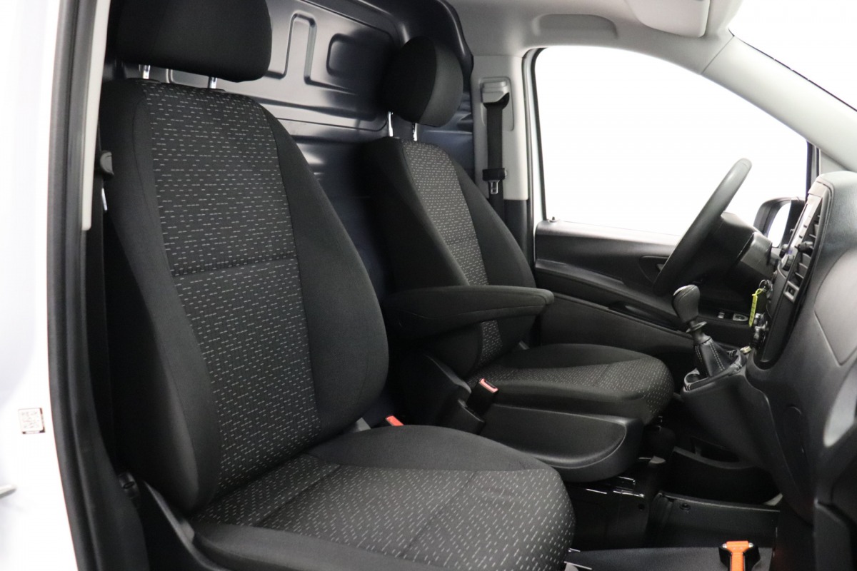 Mercedes-Benz Vito 116 CDI Lang EURO 6 - Airco - Navi - Cruise - € 18.900,- Excl.