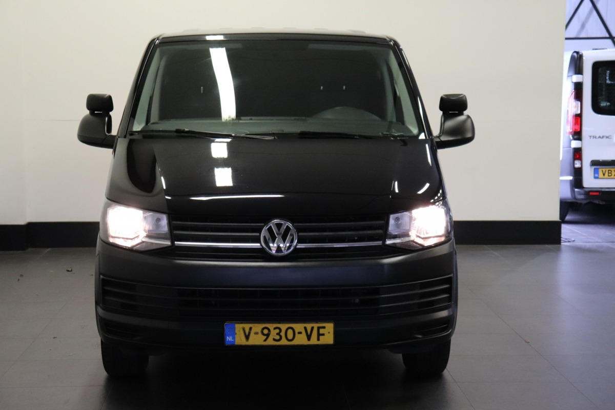 Volkswagen Transporter 2.0 TDI 115PK L2 - EURO 6 - Airco - Navi - Cruise - € 16.900,- Excl.
