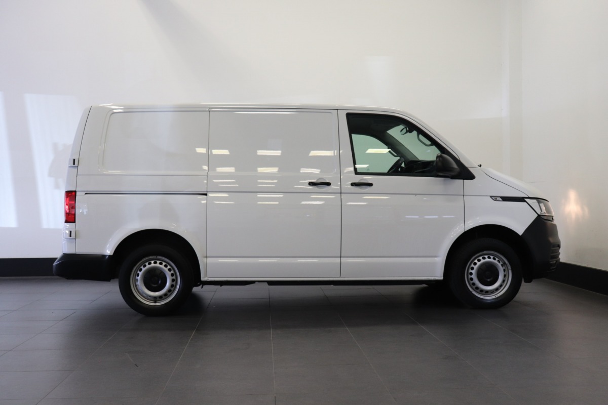 Volkswagen Transporter 2.0 TDI 150PK Automaat EURO 6 - Airco - Navi - Cruise - € 17.900 - Excl.