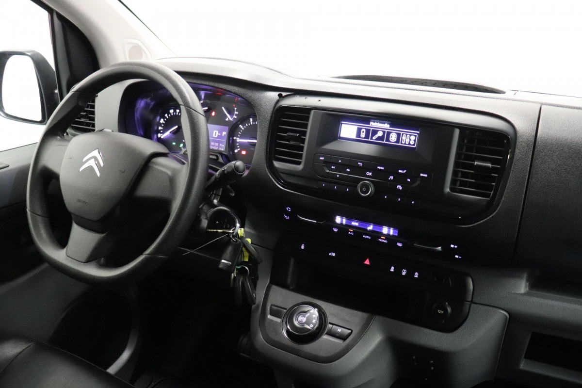 Citroën Jumpy 2.0 BlueHDI 180PK Automaat EURO 6 - AC/climate - Cruise - PDC - € 13.900,- Incl BTW/BPM.