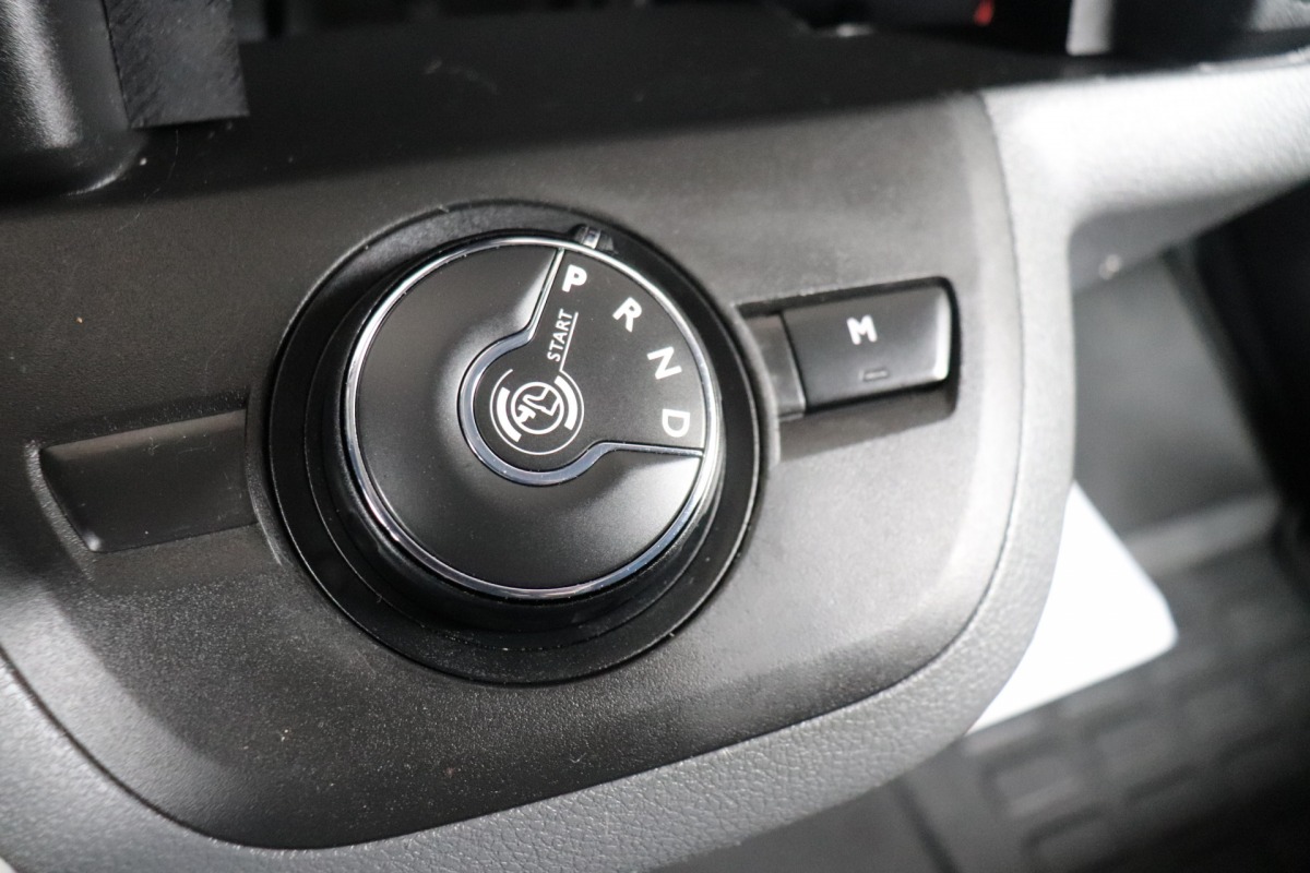 Citroën Jumpy 2.0 BlueHDI 180PK Automaat EURO 6 - AC/climate - Cruise - PDC - € 13.900,- Incl BTW/BPM.