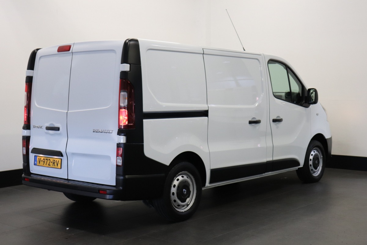 Renault Trafic 1.6 dCi EURO 6 - Airco - Cruise - €11.950,- Excl.