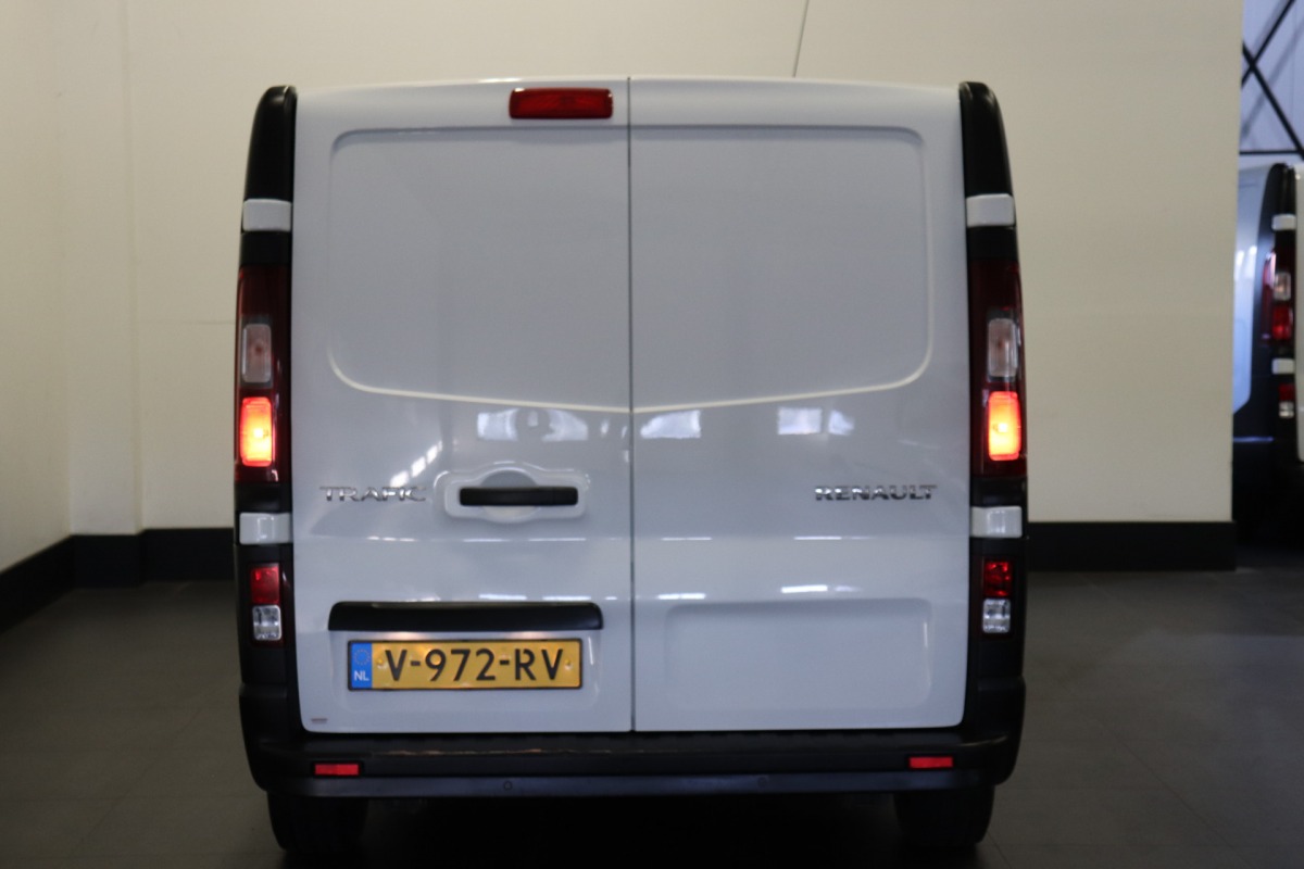 Renault Trafic 1.6 dCi EURO 6 - Airco - Cruise - €11.950,- Excl.
