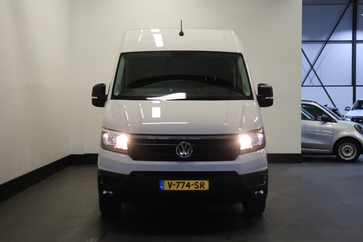 Volkswagen Crafter 2.0 TDI 177PK L3H3 - EURO 6 - Airco - Navi - Cruise - € 17.900,- Excl.