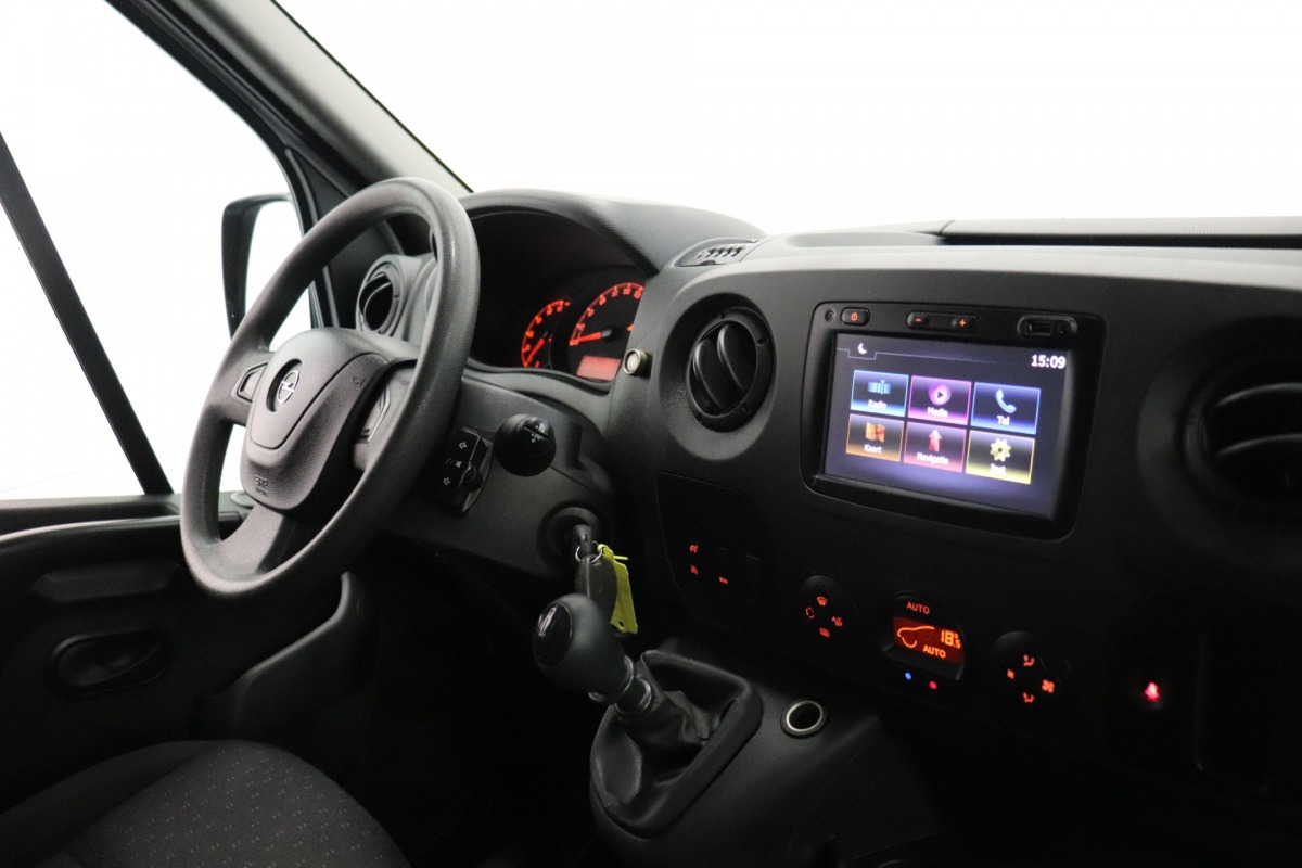 Opel Movano 2.3 CDTI L2H2 - EURO 6 - AC/Climate - Navi - Cruise - € 12.950,- Excl.