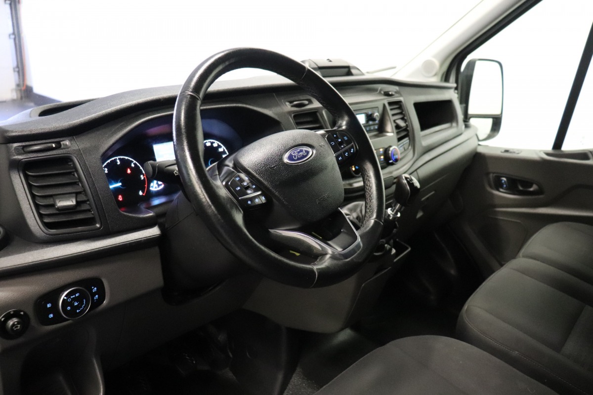 Ford Transit 2.0 TDCI 170PK L3H2 - EURO 6 - Airco - Cruise - PDC - € 17.950,- Excl.