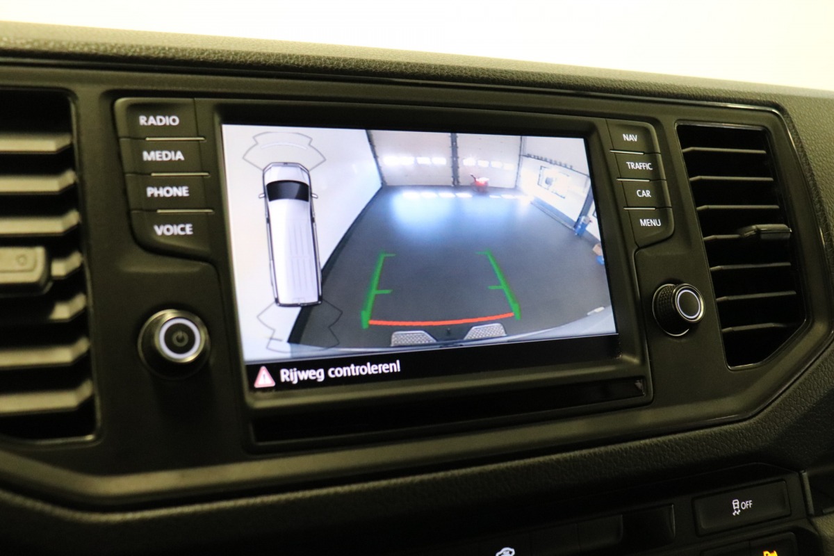 Volkswagen Crafter 2.0 TDI L3H3 177PK EURO 6 - Airco - Cruise - Navi - €16.900,- Excl.