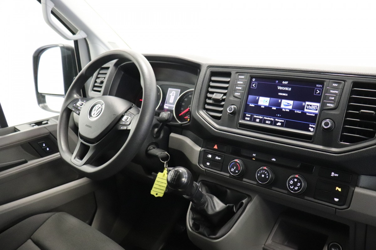 Volkswagen Crafter 2.0 TDI L3H3 177PK EURO 6 - Airco - Cruise - Navi - €16.900,- Excl.