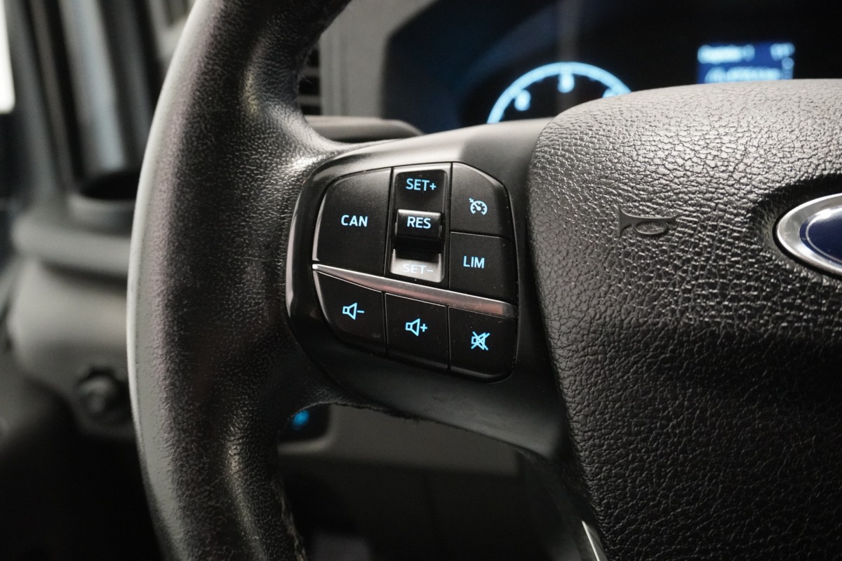Ford Transit 2.0 TDCI L2H2 2x Schuifdeur EURO 6 - Airco - Cruise - PDC - € 14.499.- Excl.