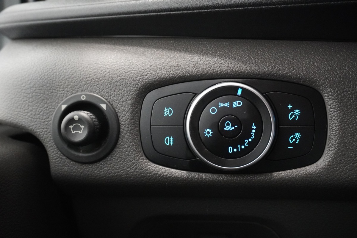 Ford Transit 2.0 TDCI L2H2 2x Schuifdeur EURO 6 - Airco - Cruise - PDC - € 14.499.- Excl.