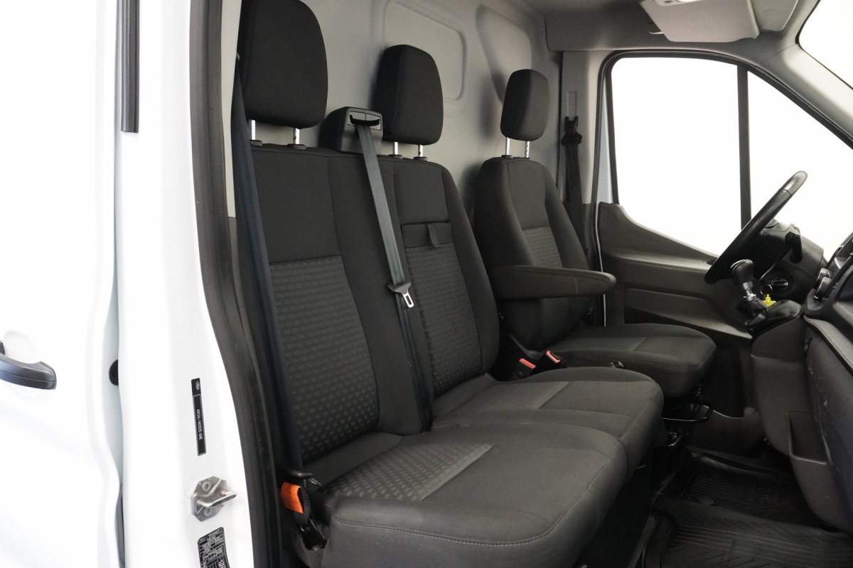 Ford Transit 2.0 TDCI L2H2 2x Schuifdeur EURO 6 - Airco - Cruise - PDC - € 14.499.- Excl.