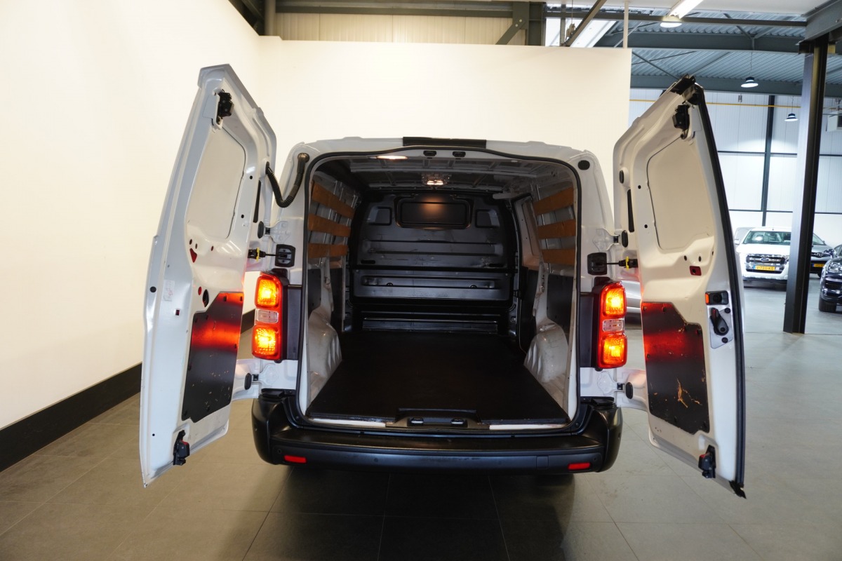 Opel Vivaro 1.5 CDTI L3 - EURO 6 - Airco - Navi - Cruise - € 13.950,- Excl.