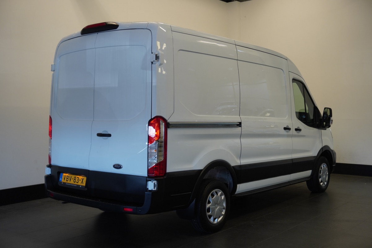Ford Transit 2.0 TDCI L2H2 2x Schuifdeur EURO 6 - Airco - PDC - € 14.900,- Excl.