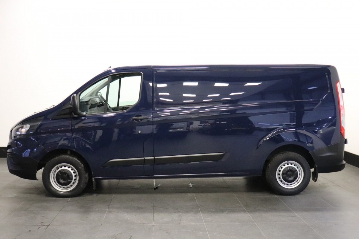 Ford Transit Custom 2.0 TDCI L2 EURO 6 - Airco - Start/Stop - € 14.950,- Excl.