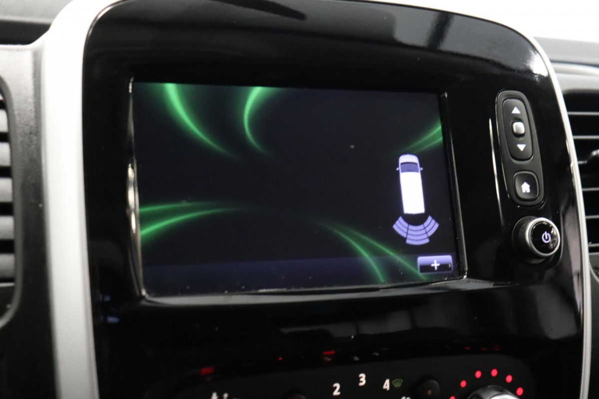 Renault Trafic 1.6 dCi - EURO 6 - Airco - Navi - Cruise - € 11.900,- Excl.