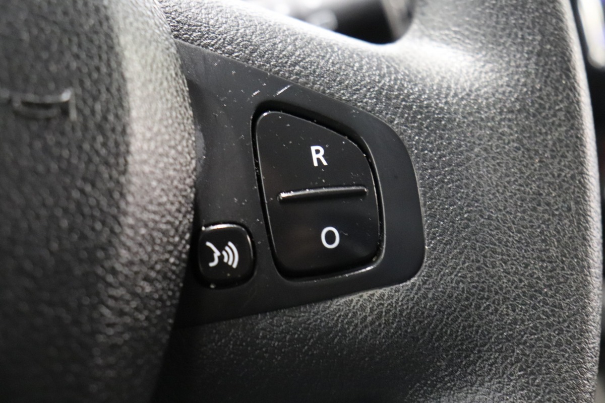 Renault Trafic 1.6 dCi - EURO 6 - Airco - Navi - Cruise - € 11.900,- Excl.