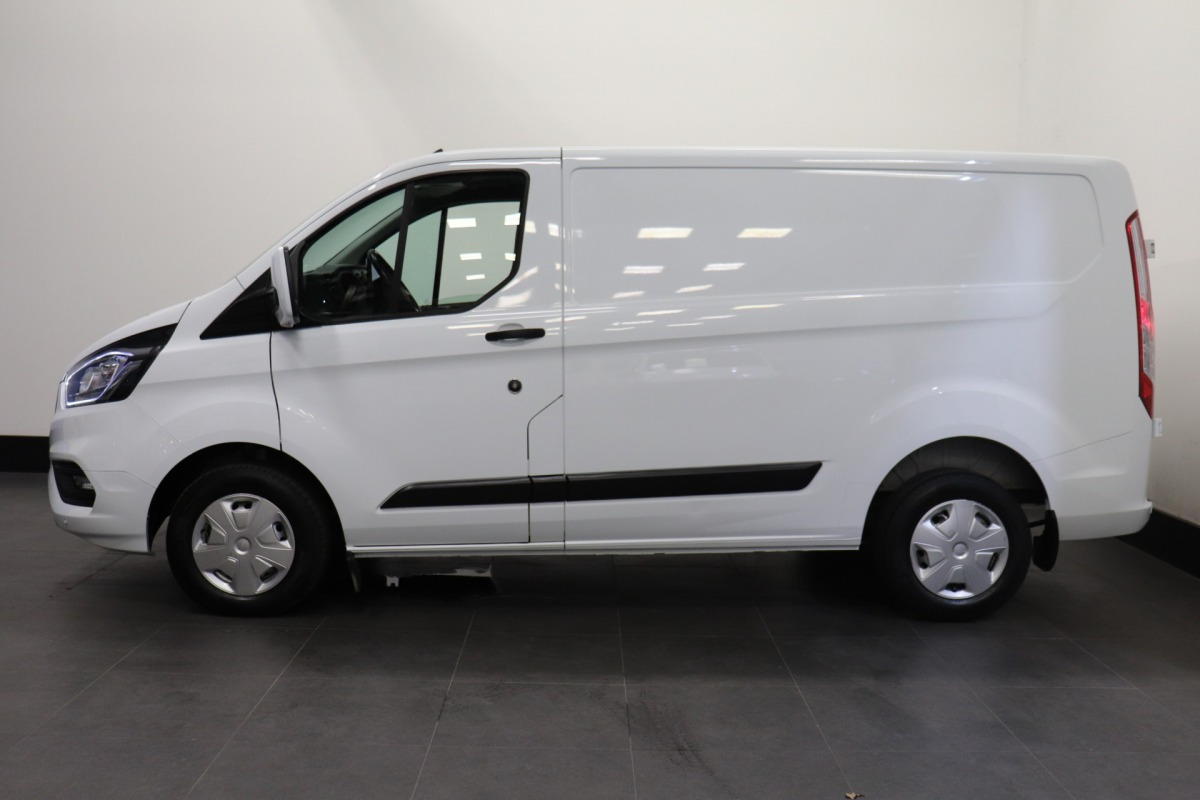 Ford Transit Custom 2.0 TDCI EURO 6 - Airco - Navi - Cruise - € 16.950,- Excl.