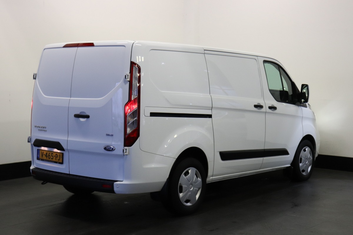 Ford Transit Custom 2.0 TDCI 130PK Automaat EURO 6 - Airco - Cruise - PDC - € 15.900,- Excl.