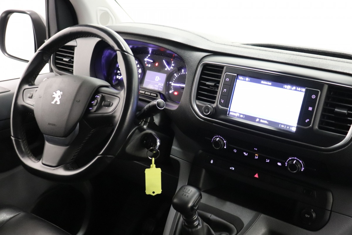 Peugeot Expert 1.5 BlueHDI EURO 6 - Airco - Navi - Cruise - € 15.900,- Excl.