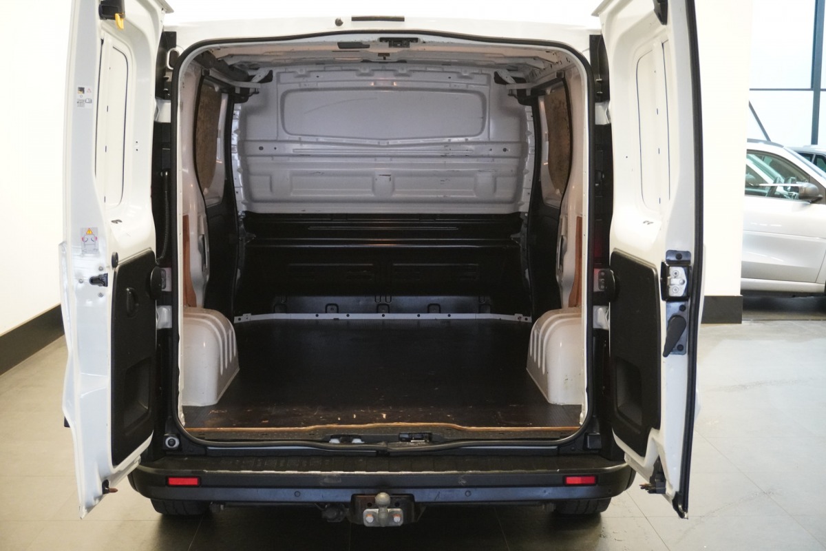 Renault Trafic 1.6 dCi 125PK EURO 6 - Airco - Navi - Cruise - € 12.499,- Excl.