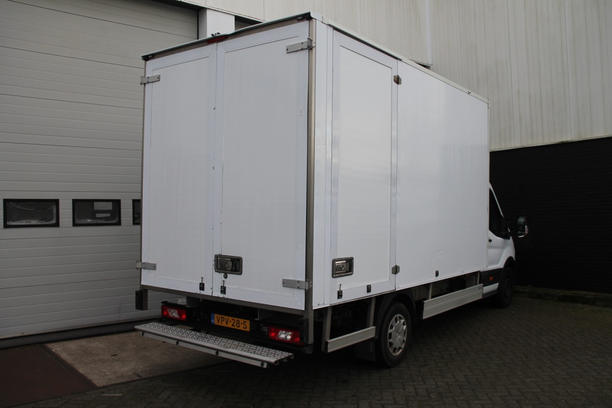 Ford Transit 2.0 TDCI 130PK L4 Bakwagen EURO 6 - Airco - Cruise - PDC - € 16.950,- Excl.