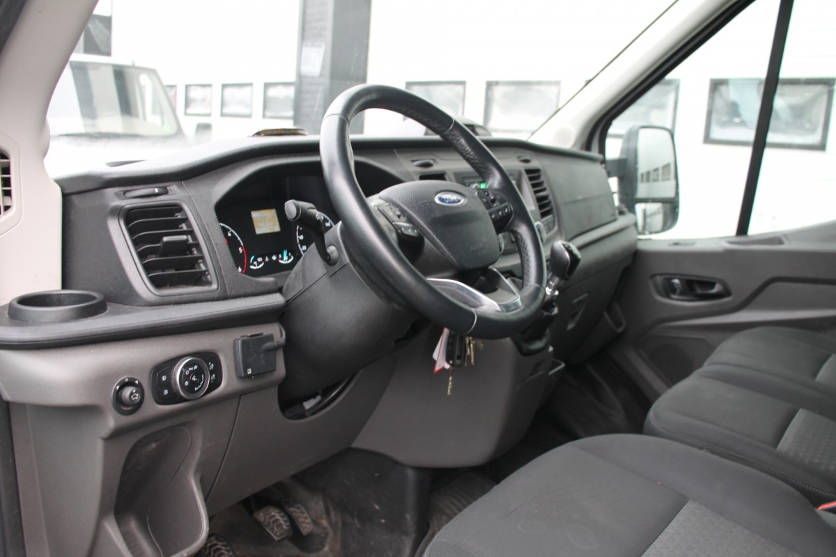 Ford Transit 2.0 TDCI 130PK L4 Bakwagen EURO 6 - Airco - Cruise - PDC - € 16.950,- Excl.