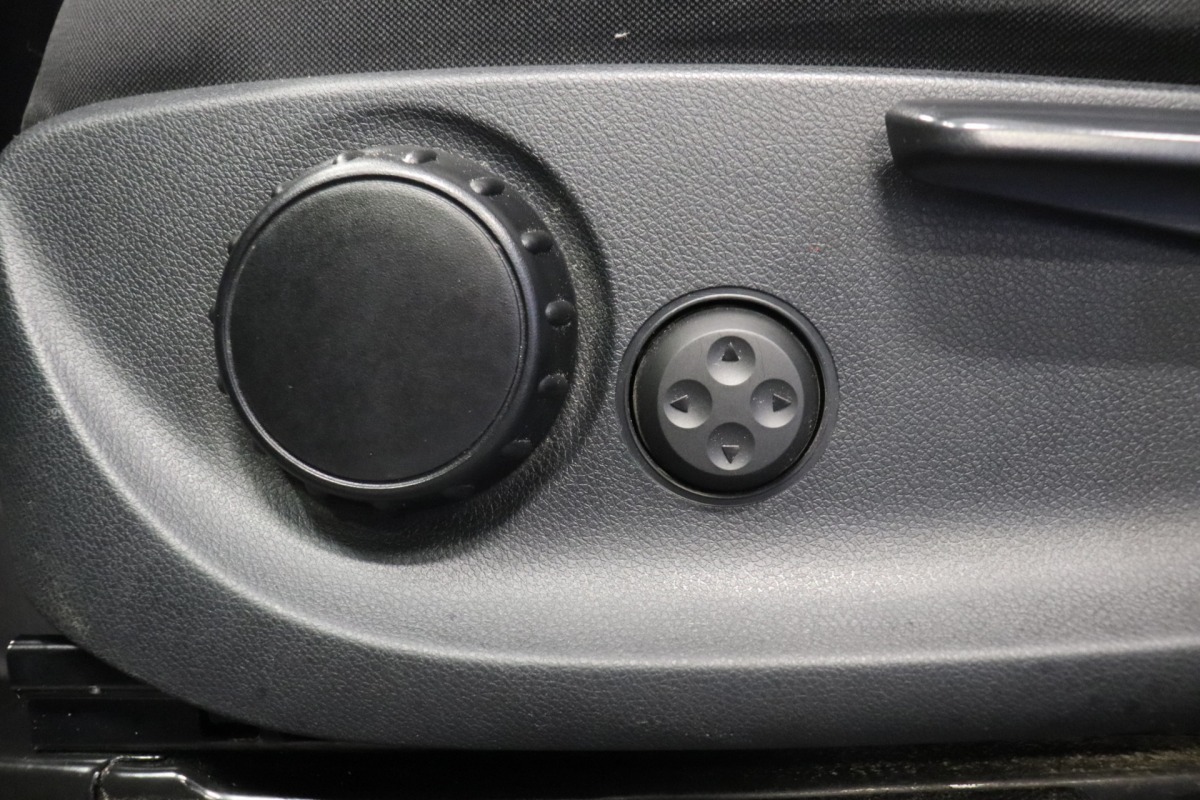 Mercedes-Benz Vito 116 CDI Lang - EURO 6 - Airco - Navi - Cruise - € 16.950,- Excl.