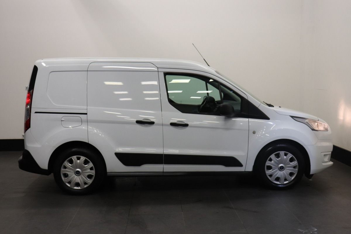Ford Transit Connect 1.5 EcoBlue - EURO 6 - Airco - Cruise - € 6.650,- Excl.